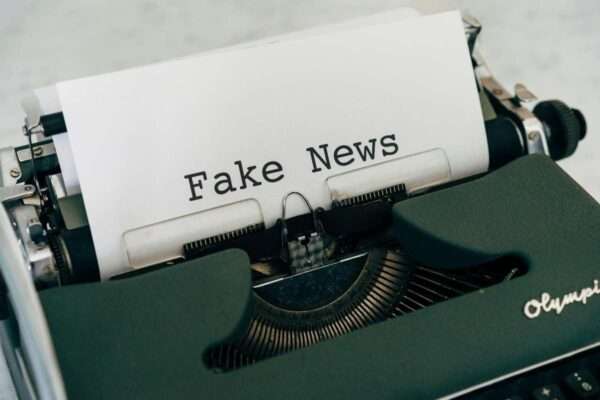 Budúcnosť boja proti dezinformáciám: Nové technológie a výzvy