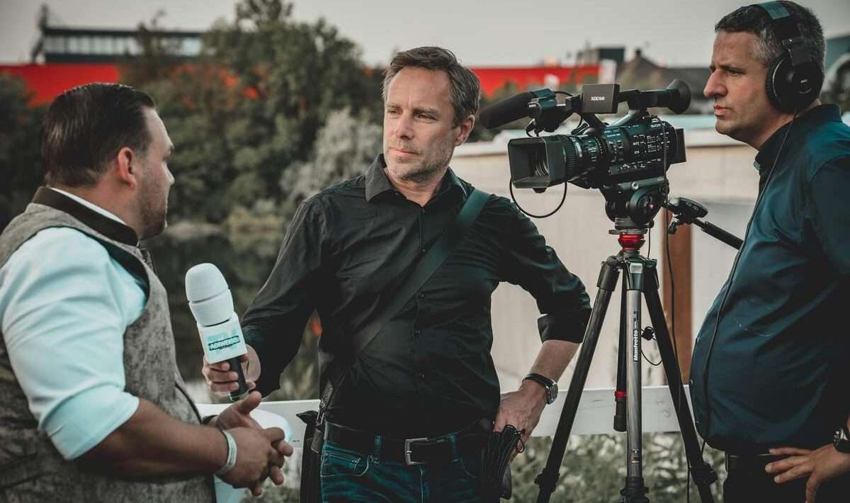 Deepfakes a manipulácia s videom: Ako rozpoznať falošné videá